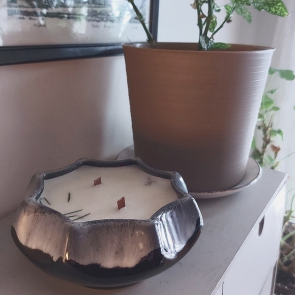 💛Host Pick💛 Hand made Organic soy candle - Picture 1 of 7